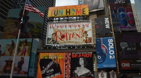 Times Square, panneaux publicitaires